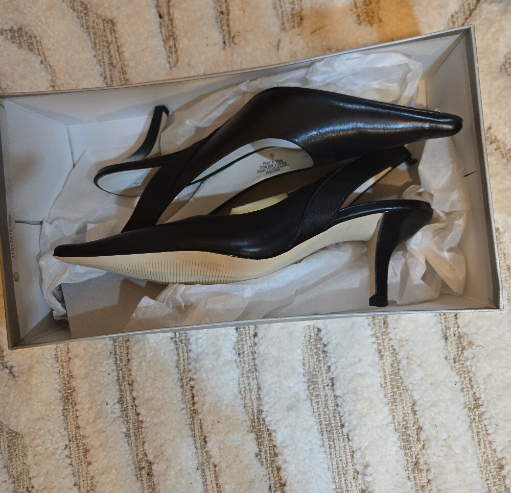 Nine West Black Pointed Slingback Mules 2 1/2 Heel - Picture 7 of 7